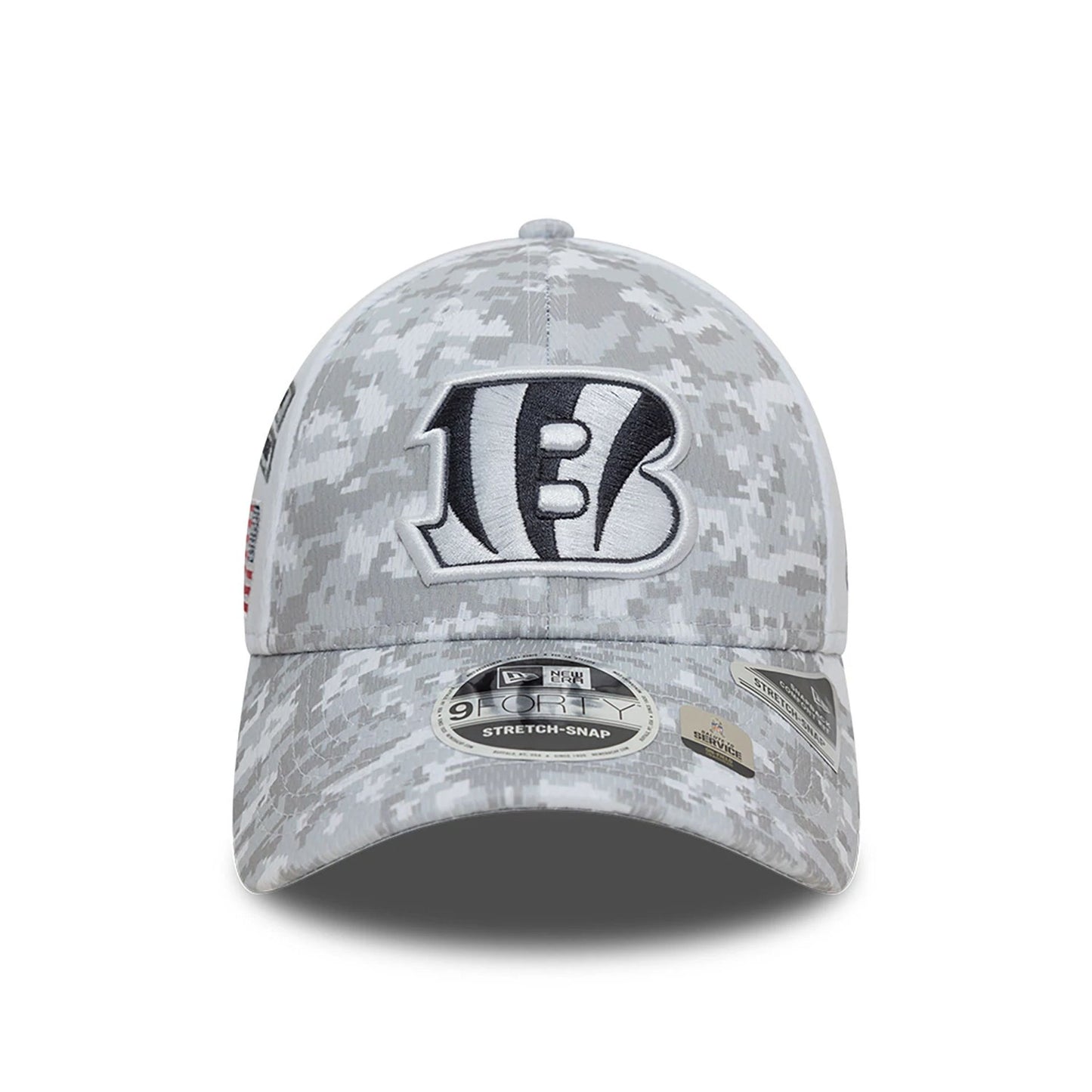 This is a Cincinnati Bengals NFL Salute To Service 2024 White 9FORTY Stretch Snap Adjustable Cap 3