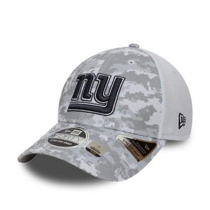 This is a New York Giants NFL Salute To Service 2024 White 9FORTY Stretch Snap Adjustable Cap 7