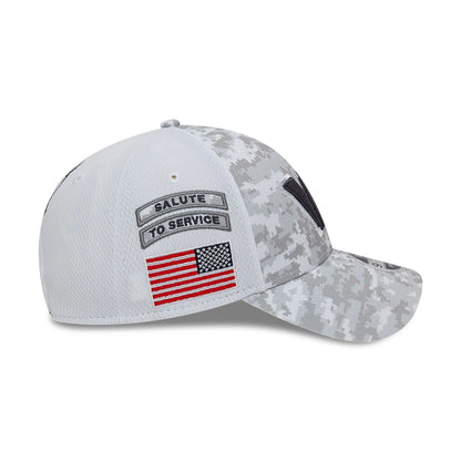 This is a Washington Commanders NFL Salute To Service 2024 White 9FORTY Stretch Snap Adjustable Cap 6