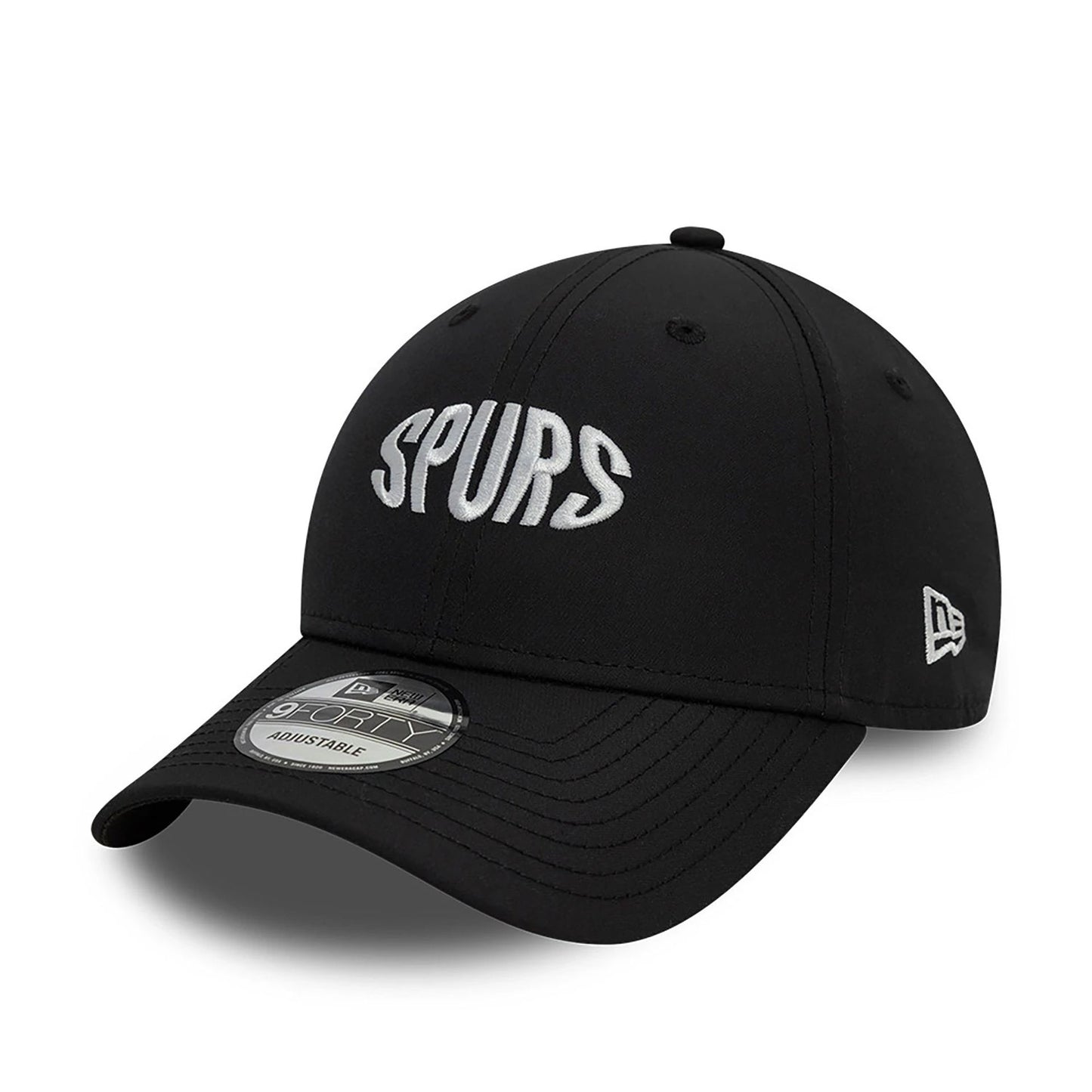 This is a Tottenham Hotspur FC Wordmark Featherweight Poly Black 9FORTY Adjustable Cap 1