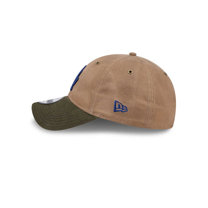 This is a LA Dodgers Wax Canvas Brown 9TWENTY Adjustable Cap 7