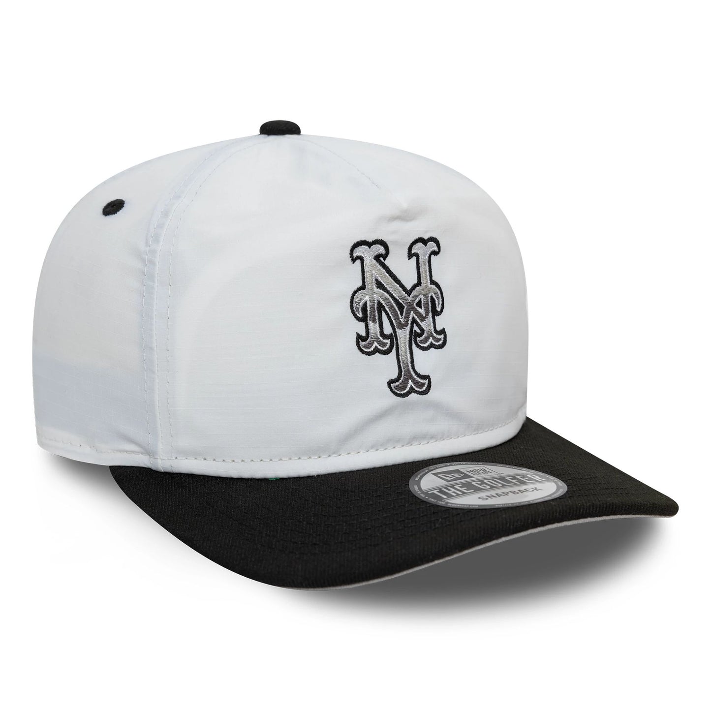 This is a New York Mets Chrome Logo White Golfer Snapback Cap 3