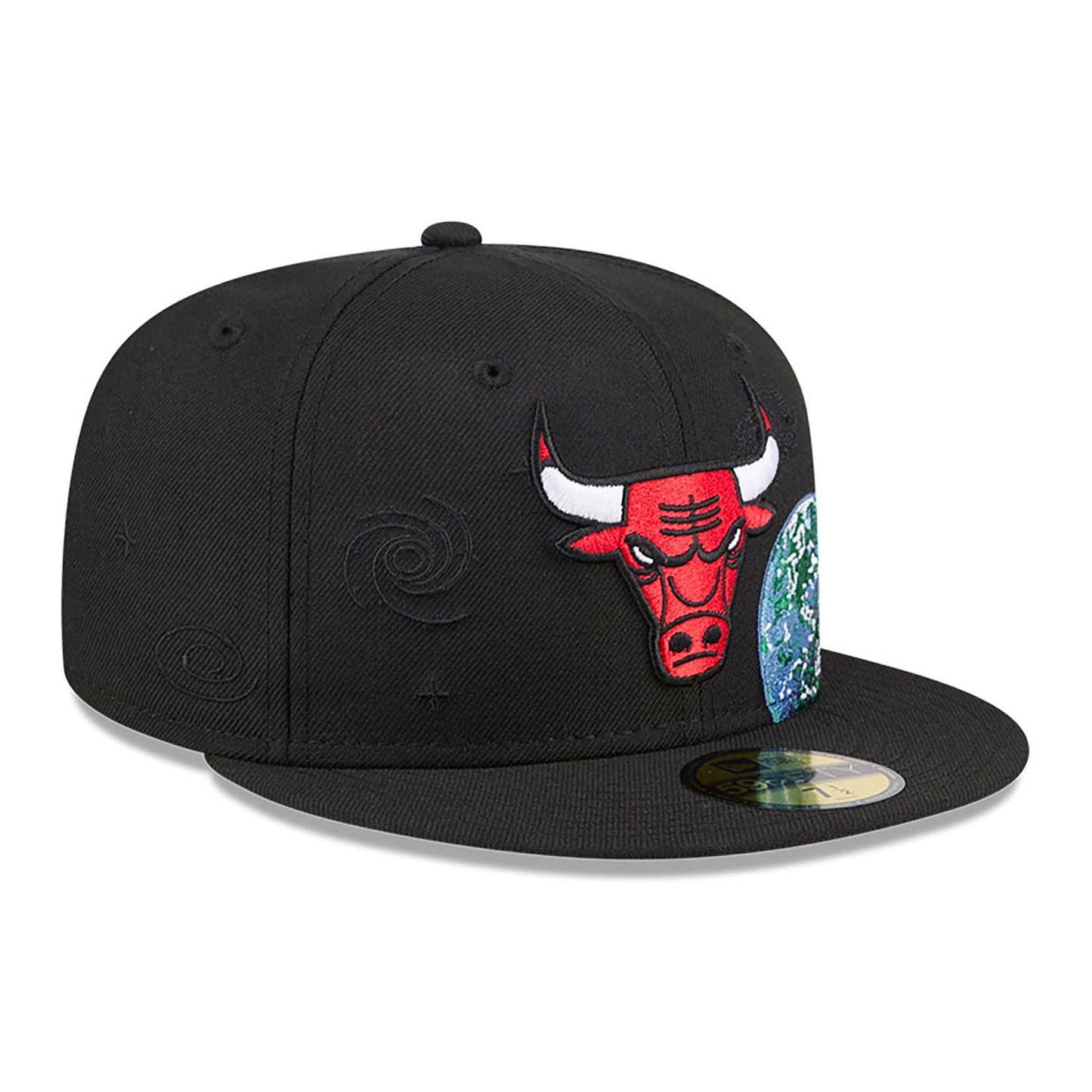 This is a Chicago Bulls Global Black 59FIFTY Fitted Cap 4