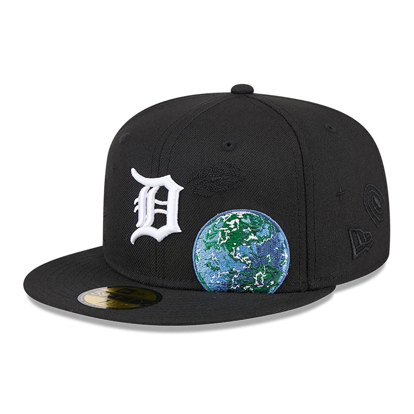 This is a Detroit Tigers Global Black 59FIFTY Fitted Cap 1