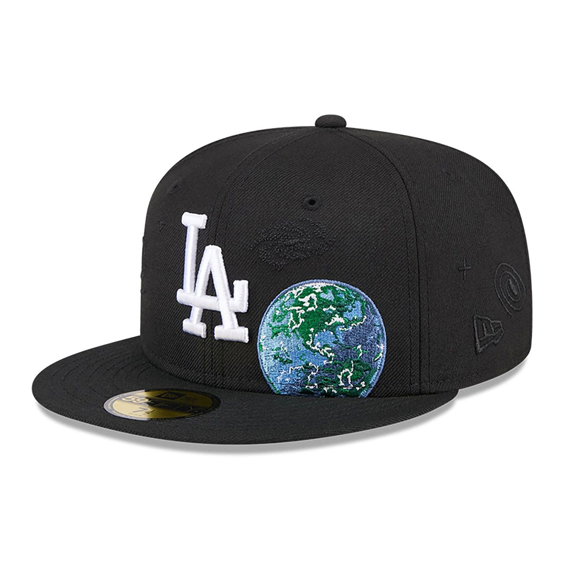 This is a LA Dodgers Global Black 59FIFTY Fitted Cap 1