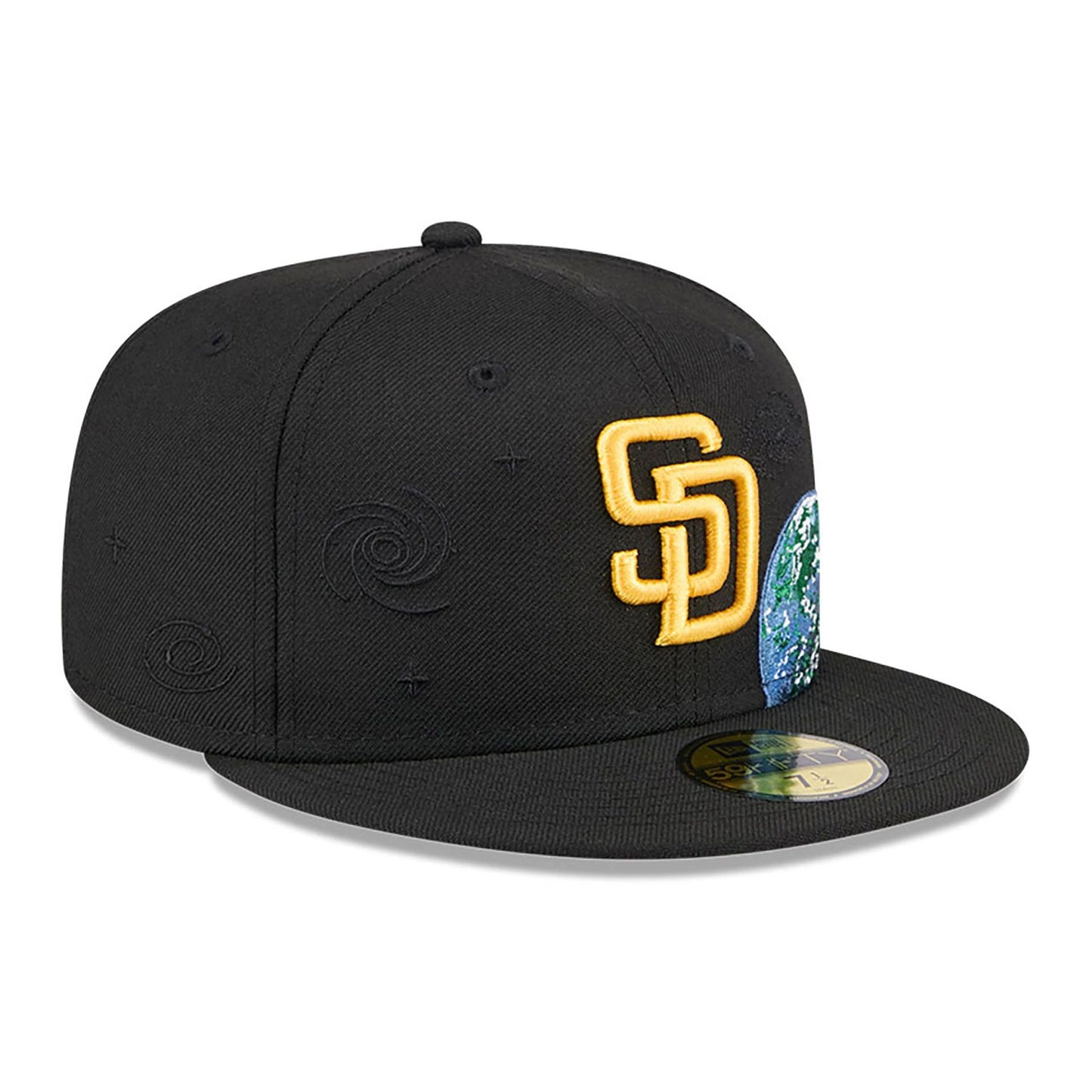 This is a San Diego Padres Global Black 59FIFTY Fitted Cap 4