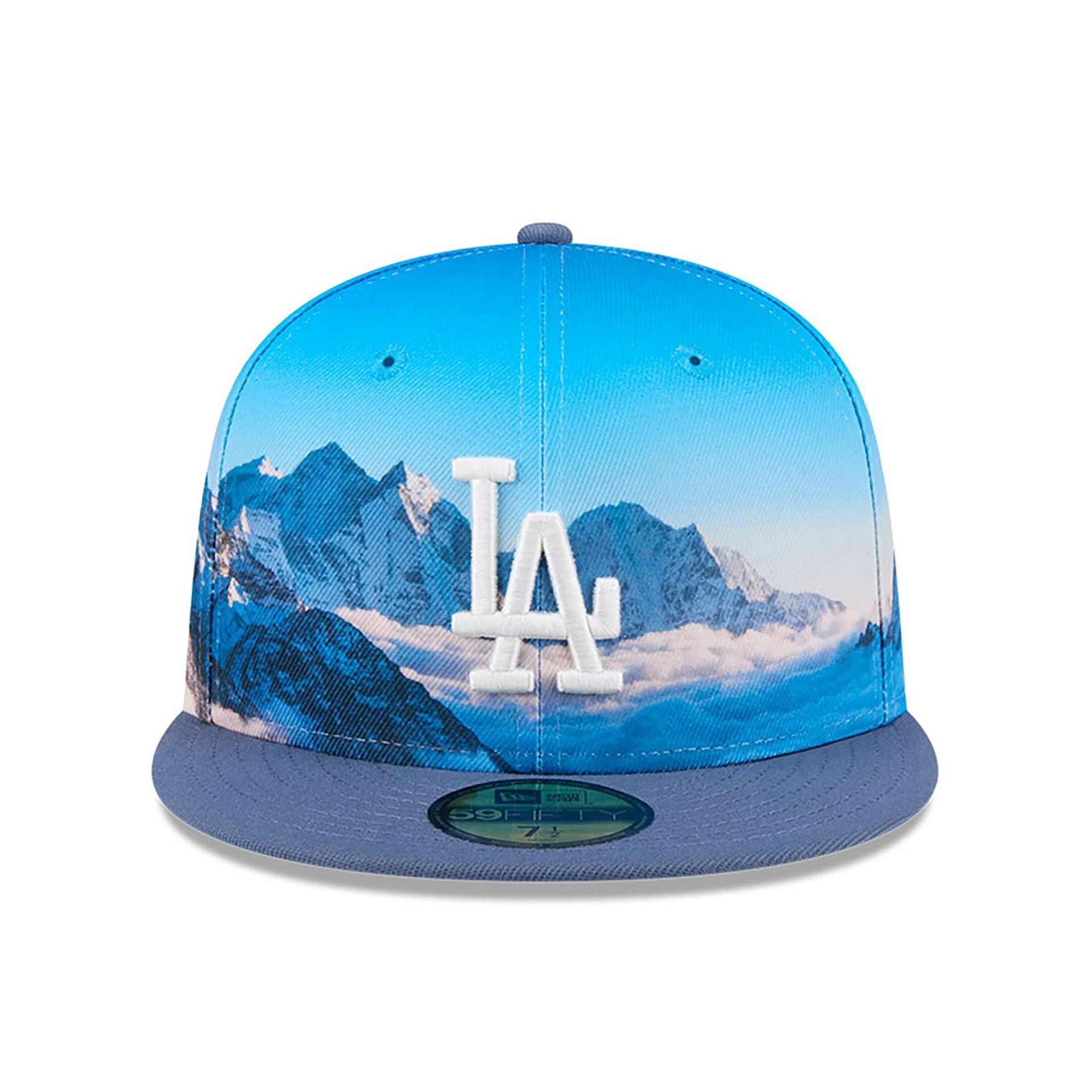 This is a LA Dodgers Photoreal Blue 59FIFTY Fitted Cap 3