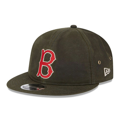 This is a Boston Red Sox Waxed Canvas Dark Green Retro Crown 9FIFTY Strapback Cap 1