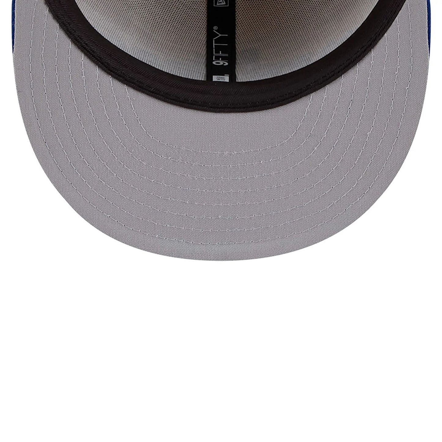 This is a New York Mets Team Art Beige 9FIFTY Snapback Cap 2