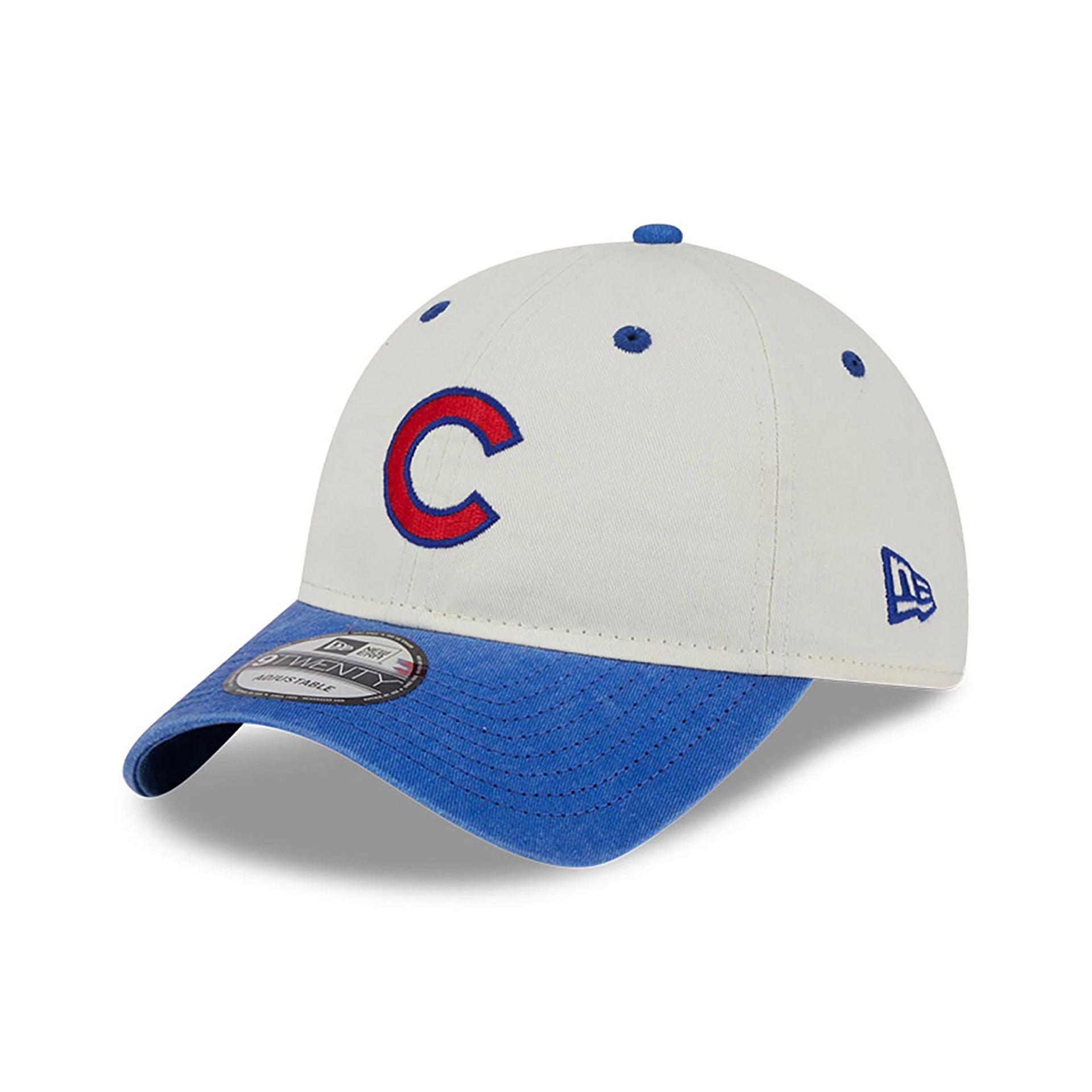 This is a Chicago Cubs Classic Sidescript White 9TWENTY Adjustable Cap 3