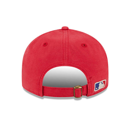 This is a LA Angels Canvas Felt Logo Red Retro Crown 9FIFTY Strapback Cap 5