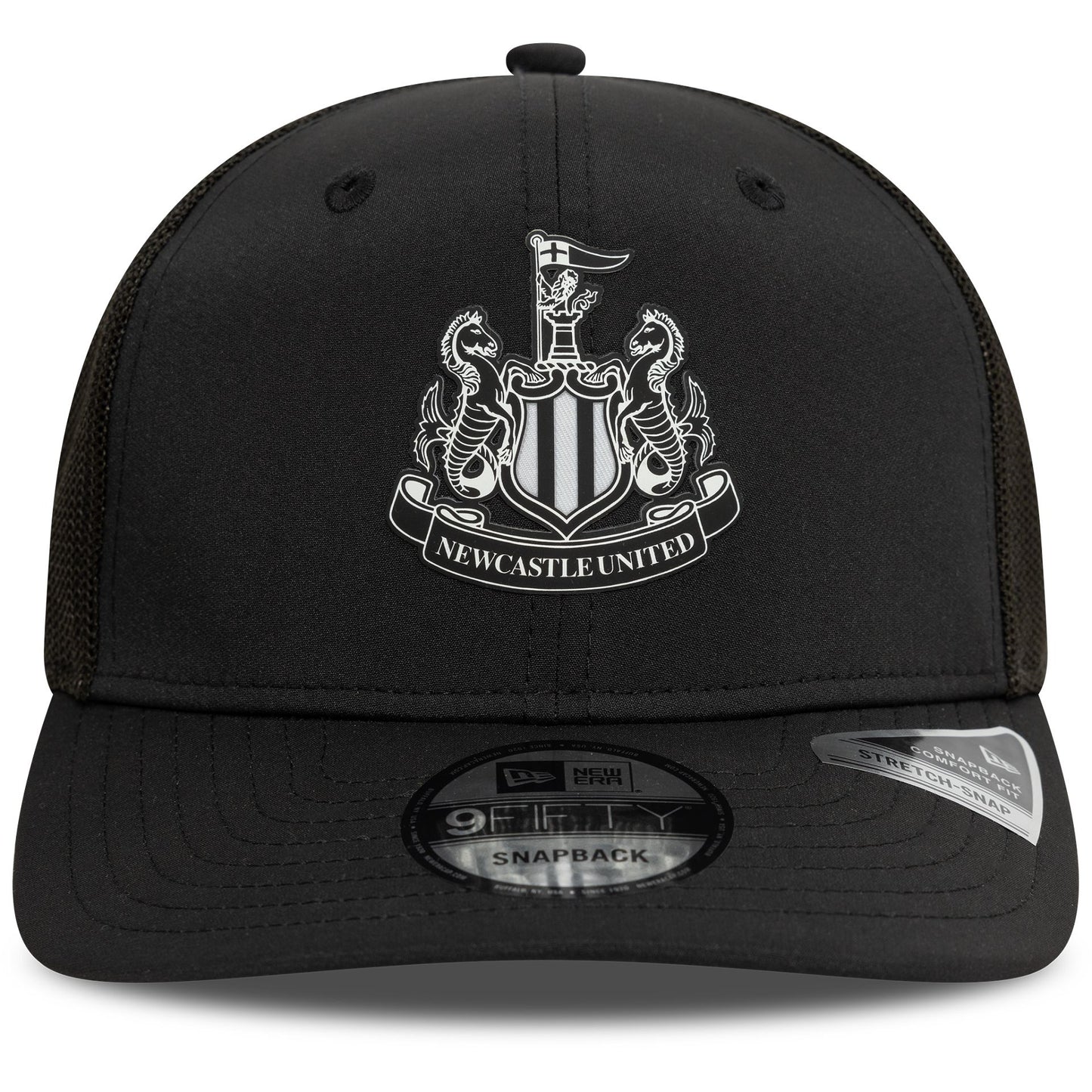 This is a Newcastle United FC Monochrome Black 9FIFTY Stretch Snap Adjustable Cap 3