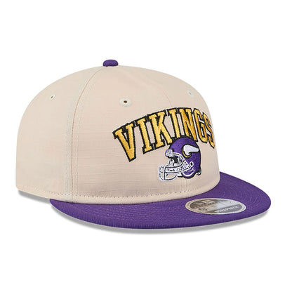 This is a Minnesota Vikings Historic Helmet Beige Retro Crown 9FIFTY Snapback Cap 4