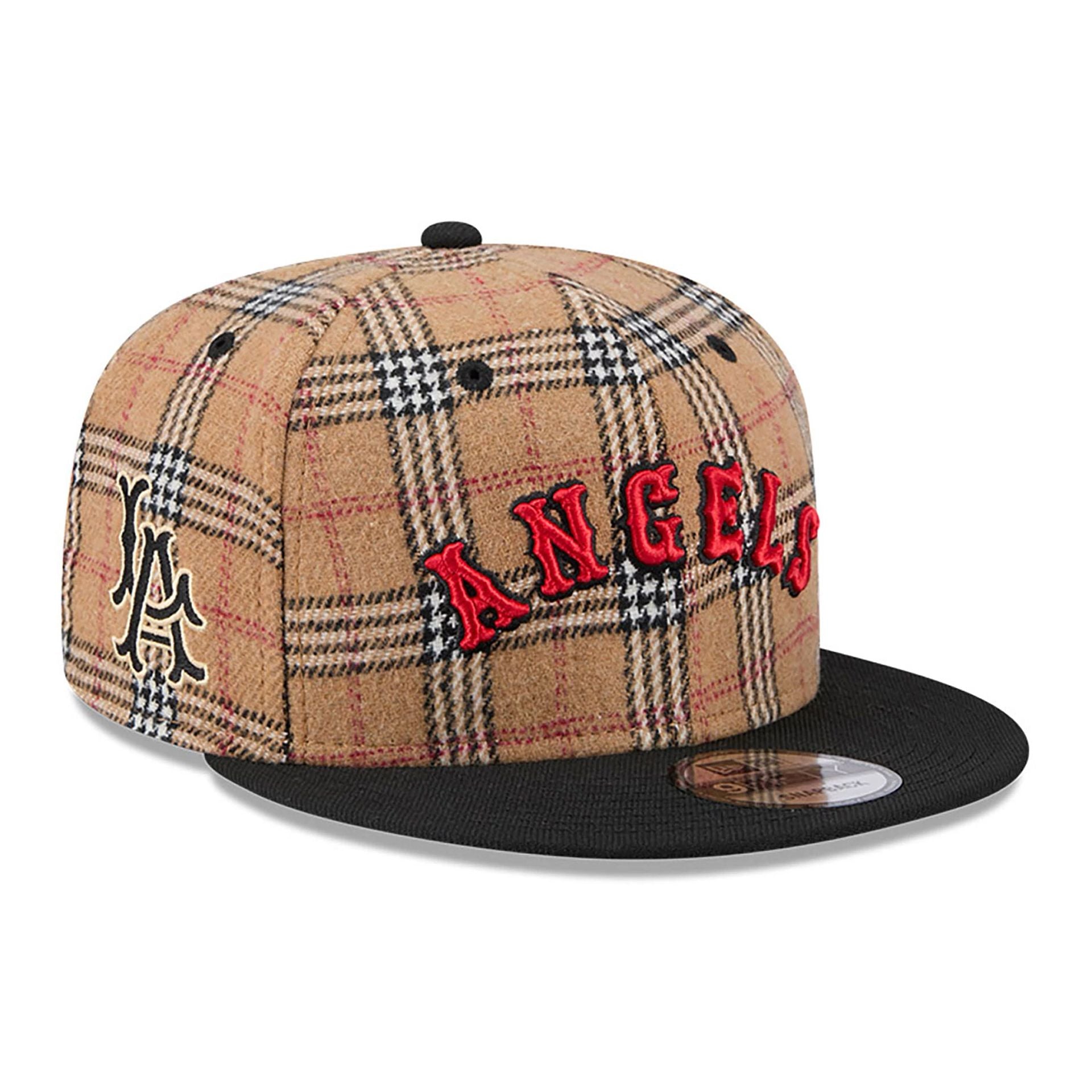 This is a LA Angels Tan Tartan Beige 9FIFTY Snapback Cap 1