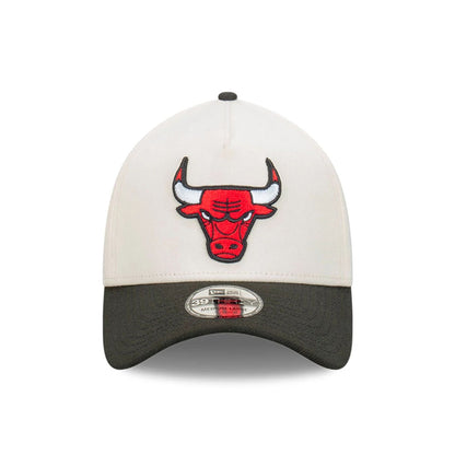 This is a Chicago Bulls Cut N Paste White 39THIRTY A-Frame Stretch Fit Cap 3