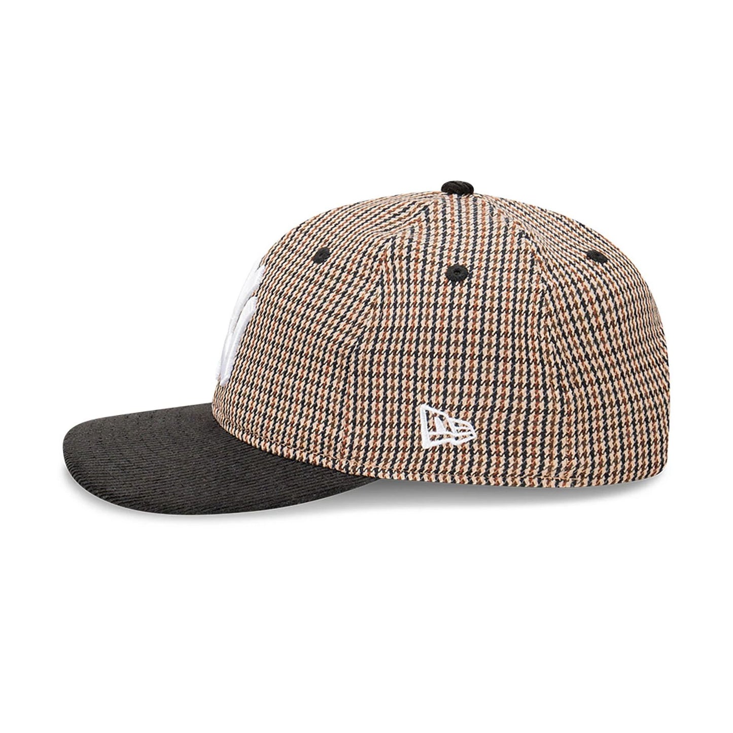 This is a New York Yankees Houndstooth Brown Retro Crown 9FIFTY Snapback Cap 7