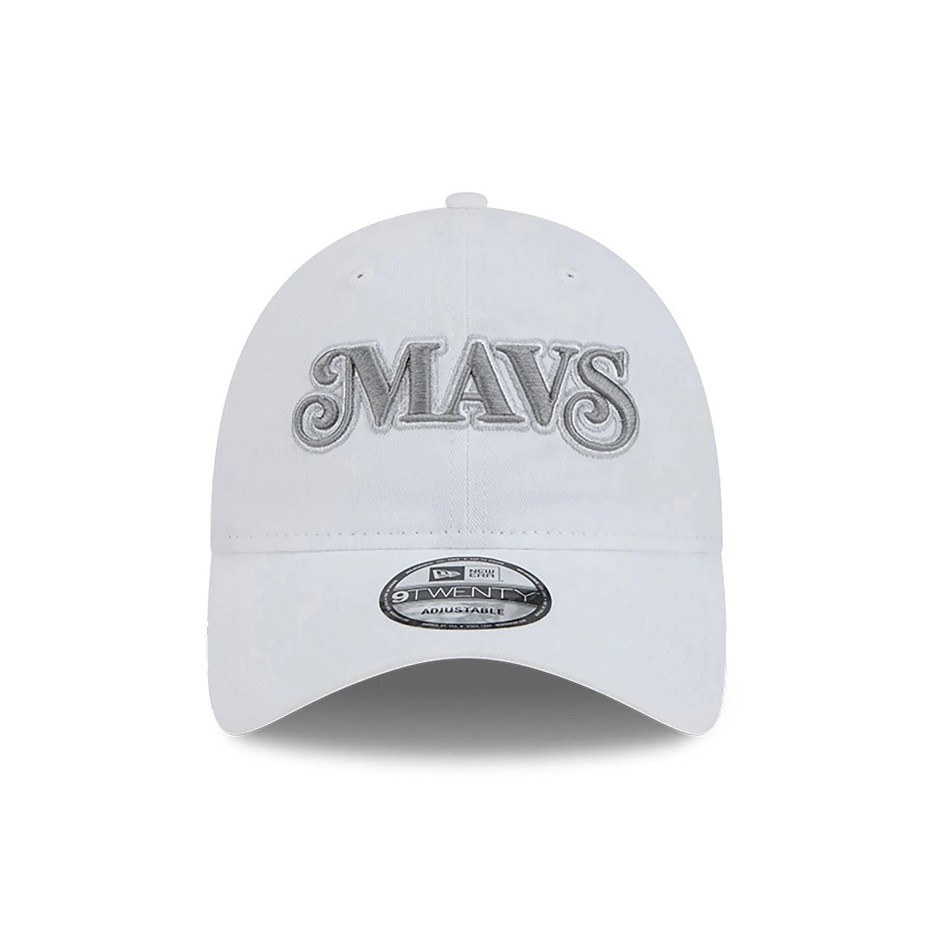 This is a Dallas Mavericks NBA City Edition White 9TWENTY Adjustable Cap 2