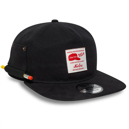 This is a New Era Workwear Black Golfer Adjustable Cap 1