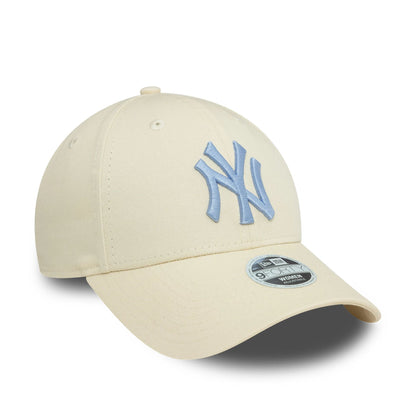 This is a New York Yankees Womens League Essential Cream 9FORTY Adjustable Cap 3