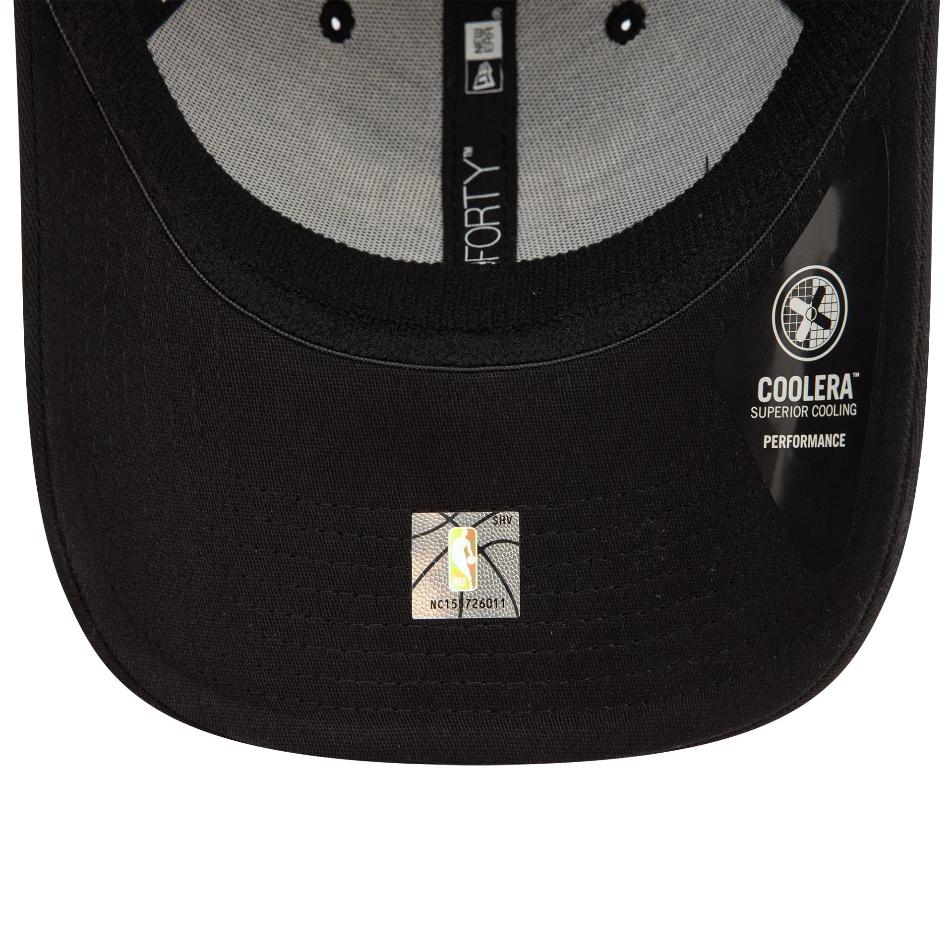 This is a Chicago Bulls NBA Black 9FORTY Stretch Snap Adjustable Cap 5