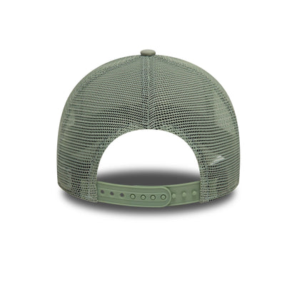 This is a LA Dodgers League Essential Pastel Green 9FORTY A-Frame Trucker Adjustable Cap 4