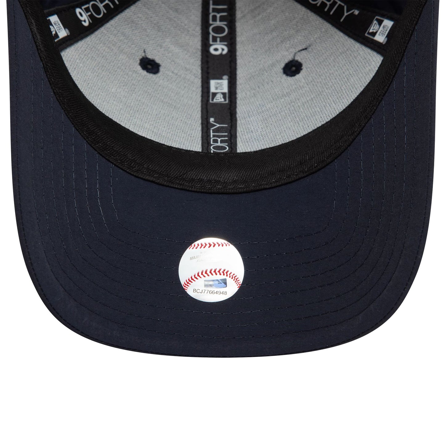 This is a LA Dodgers Recycled Navy 9FORTY Adjustable Cap 5