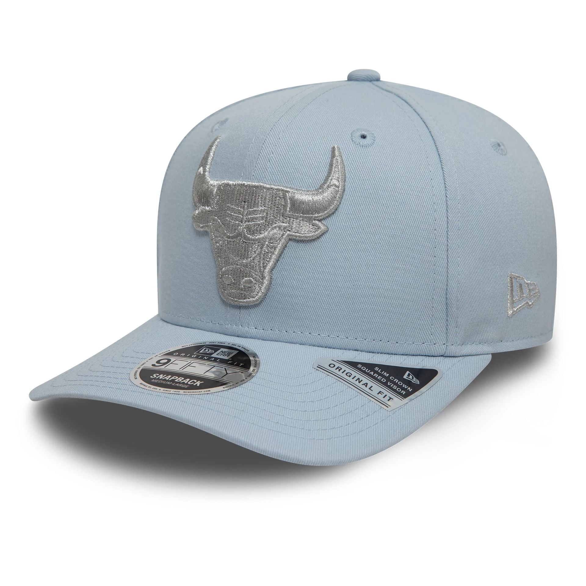 This is a Chicago Bulls Metallic Pastel Blue 9FIFTY Original Fit Snapback Adjustable Cap 1