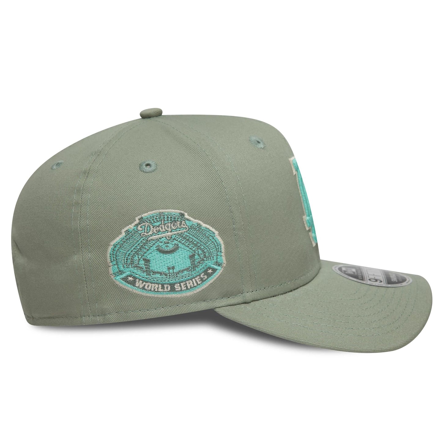 This is a LA Dodgers World Series Pastel Green 9FIFTY Original Fit Snapback Adjustable Cap 4