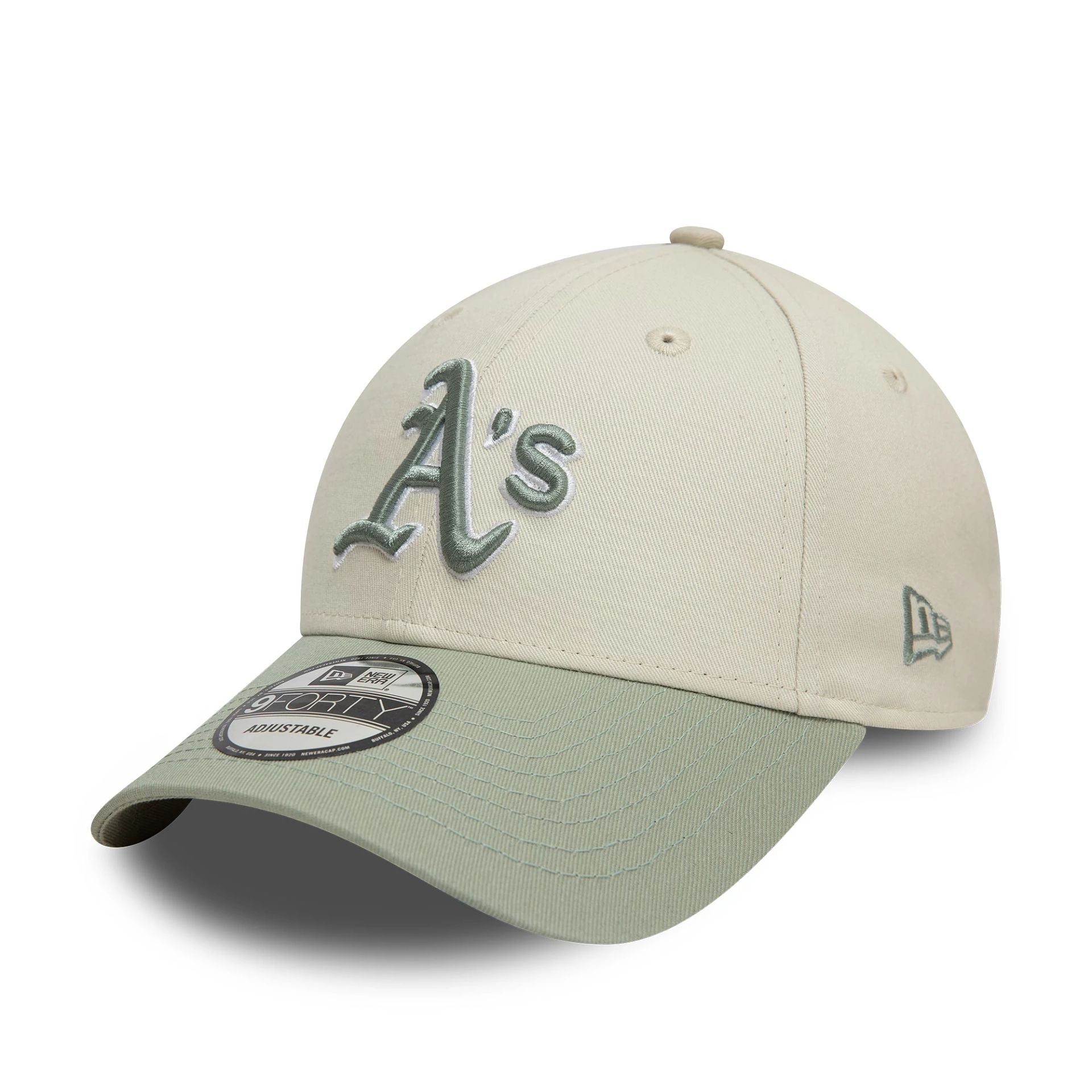 This is a Oakland Athletics World Series Patch Cream 9FORTY Adjustable Cap 3