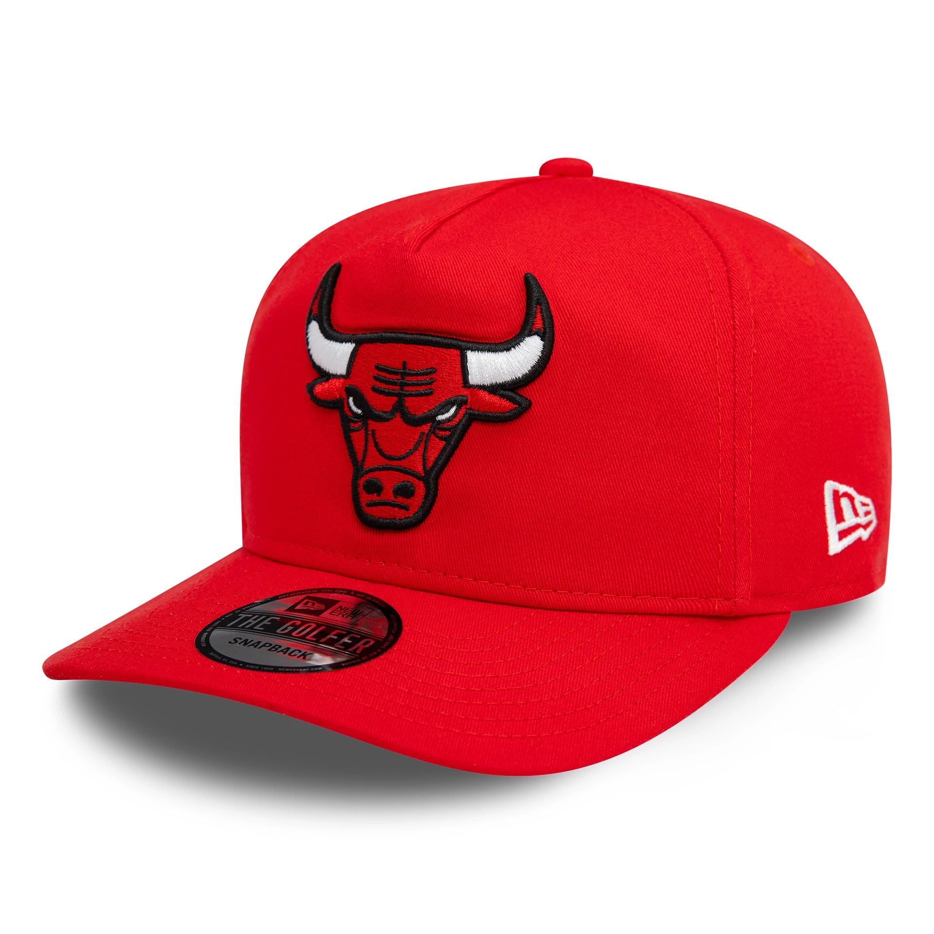 This is a Chicago Bulls Washed Precurved Red Golfer Adjustable Cap 1