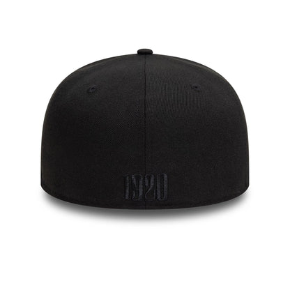 This is a New Era Wordmark Black 59FIFTY Fitted Cap 2