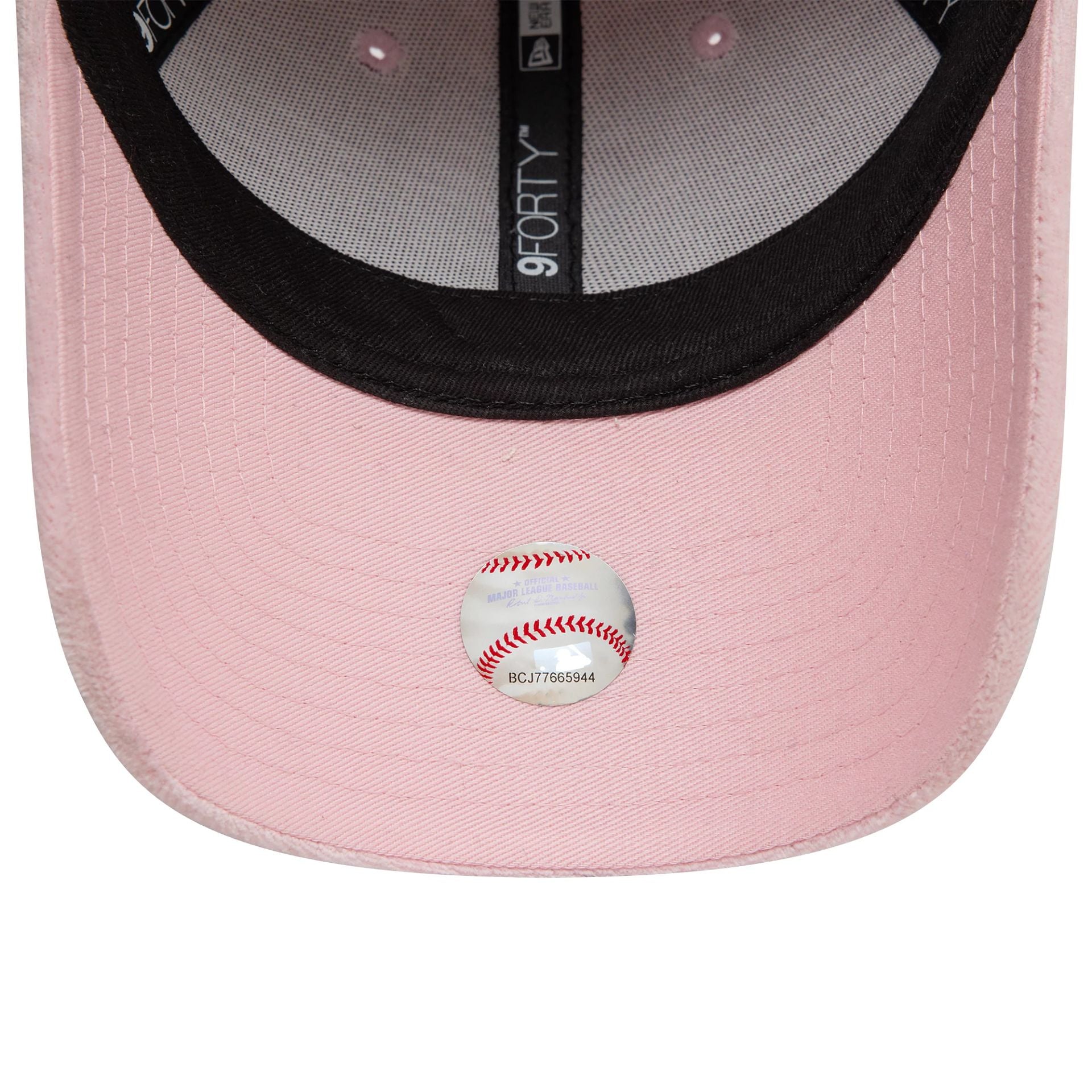 This is a New York Yankees Womens Diamante Pink 9FORTY Adjustable Cap 5