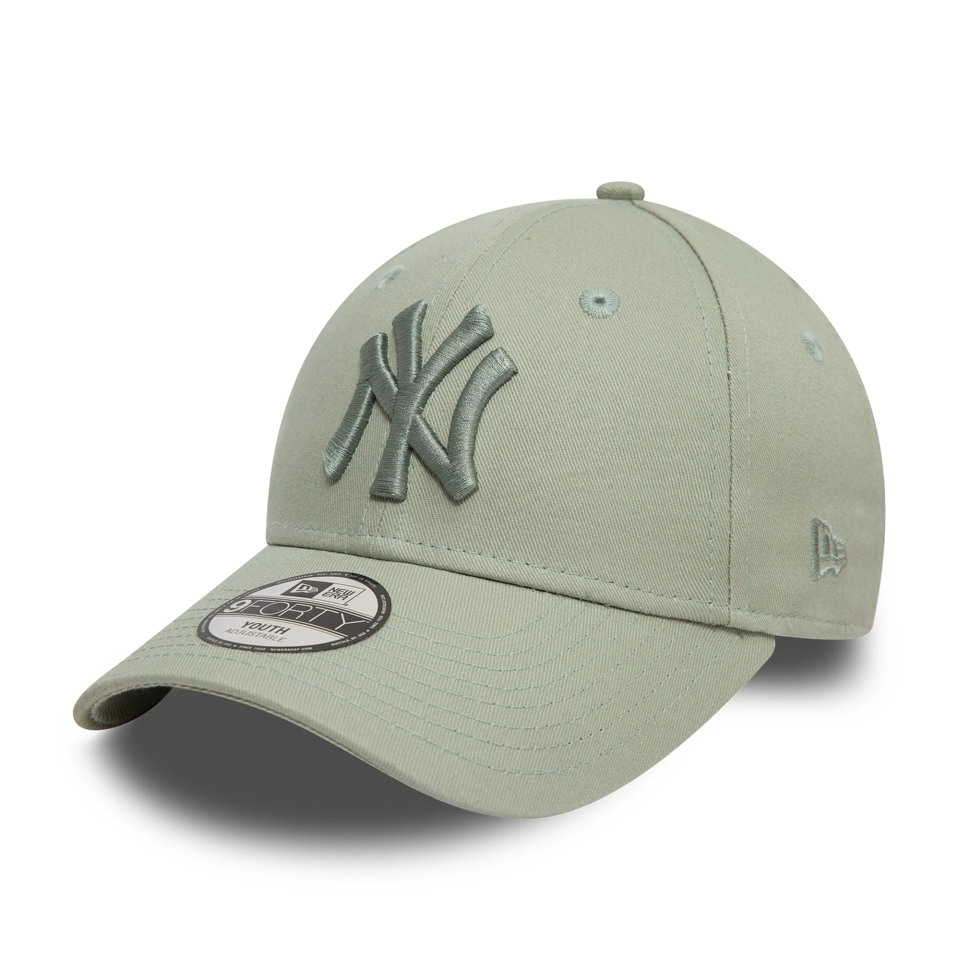 This is a New York Yankees Child League Essential Pastel Green 9FORTY Adjustable Cap 1