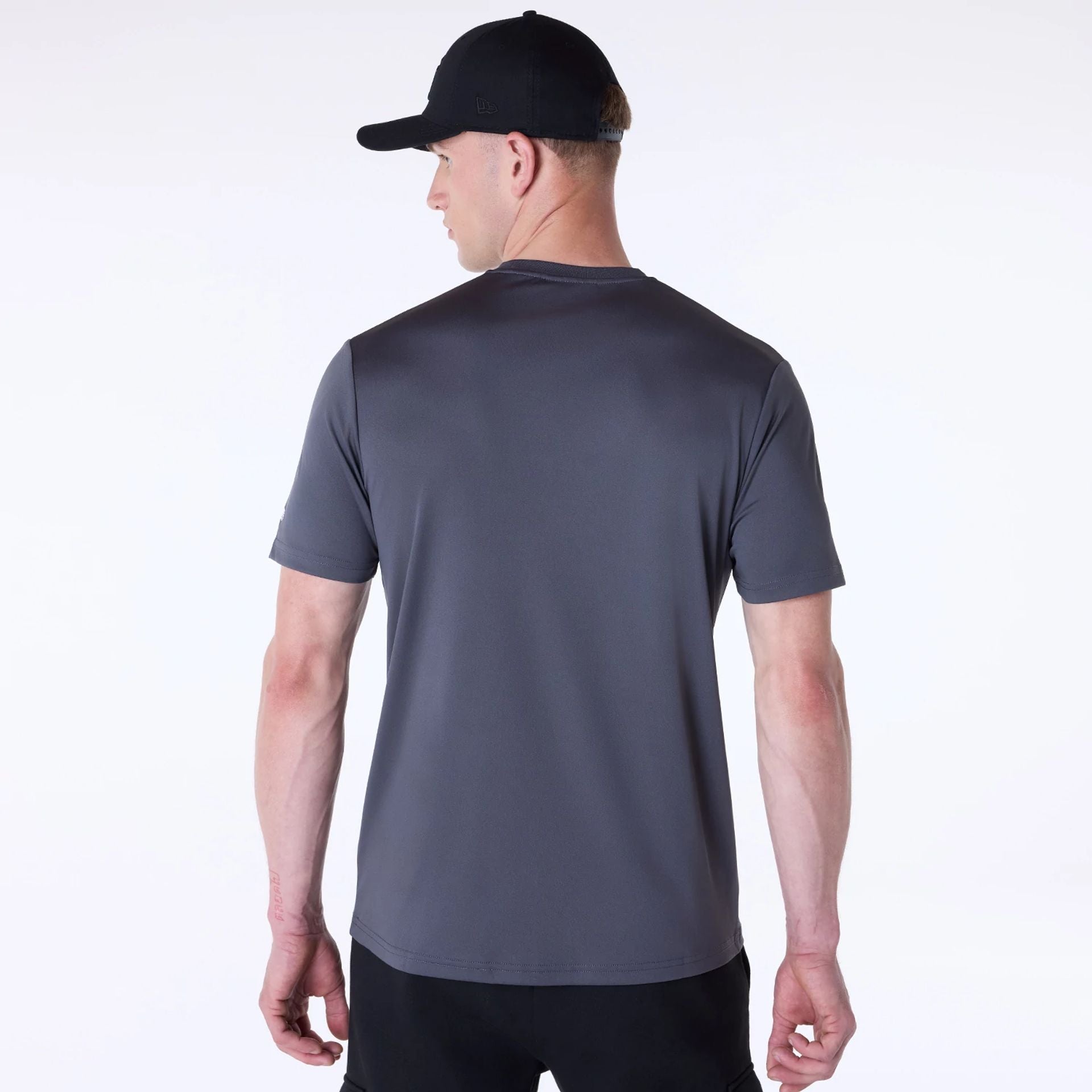 The Male model is wearing New York Yankees MLB Essentials Dark Grey T-Shirt 2