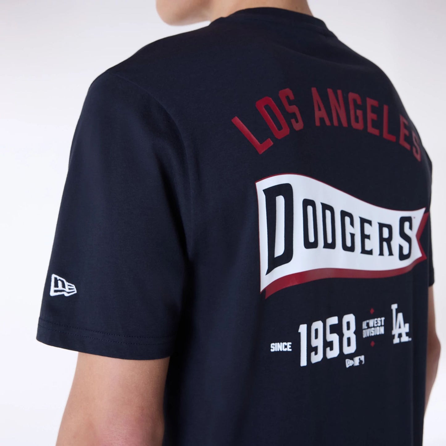 The Male model is wearing LA Dodgers MLB Pennant Graphic Navy T-Shirt 5