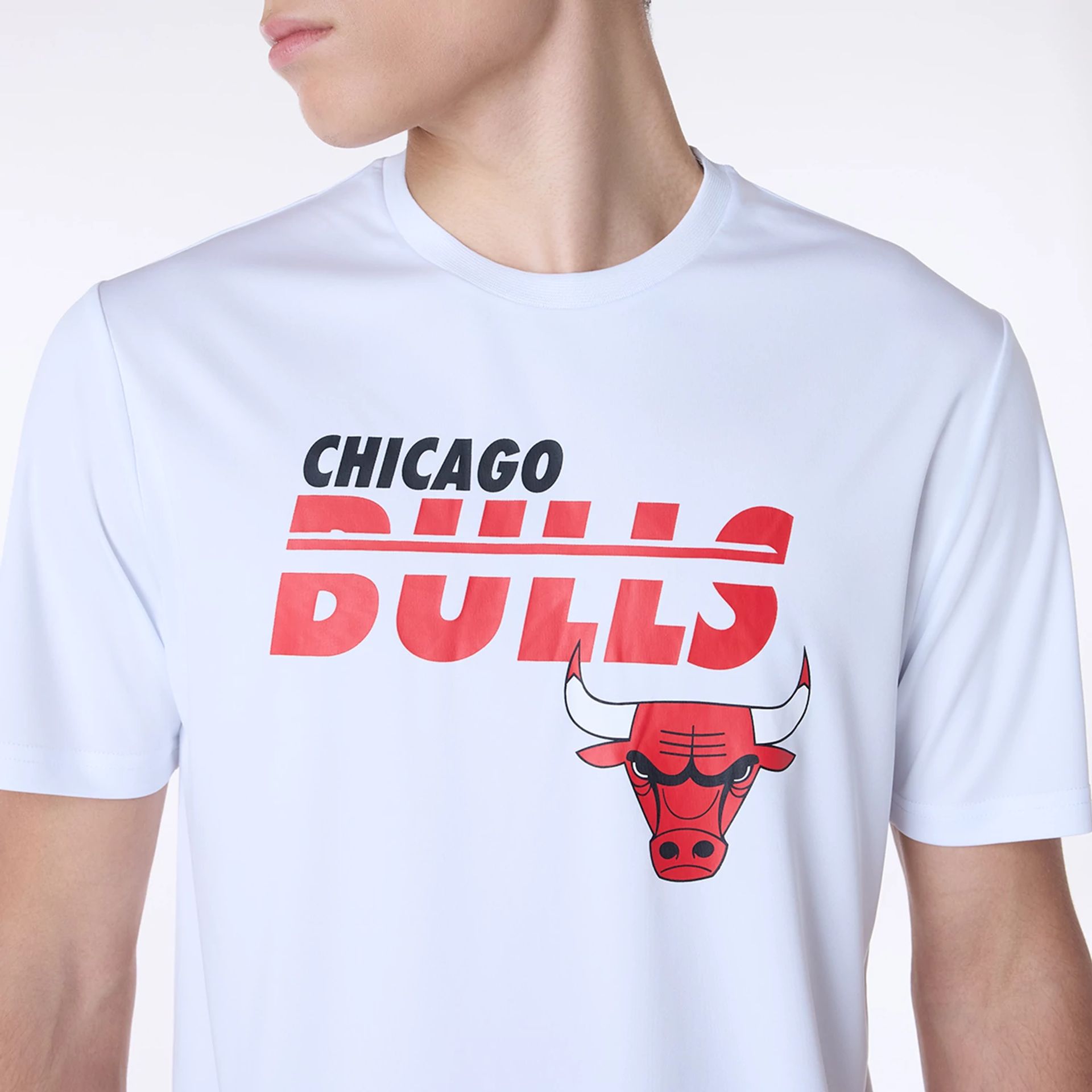 The Male model is wearing Chicago Bulls NBA Essentials White T-Shirt 6