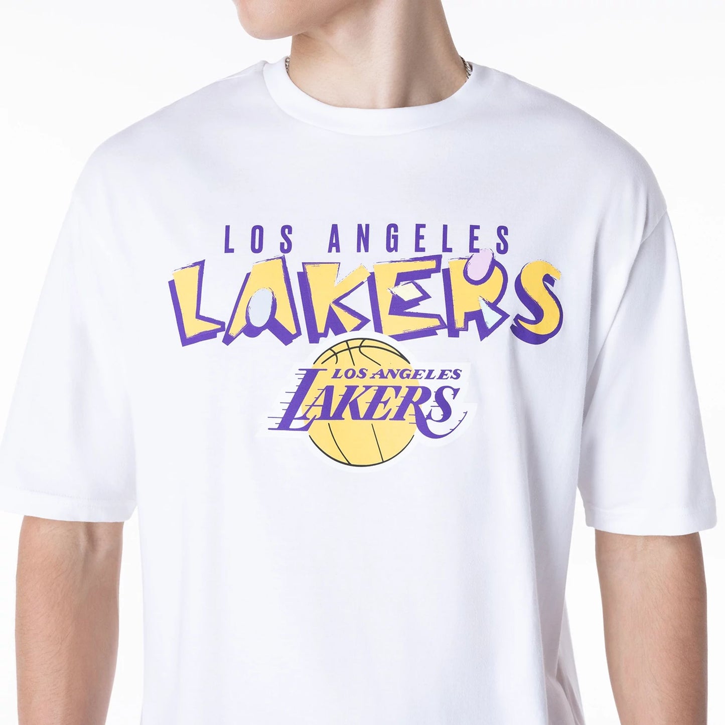 The Male model is wearing LA Lakers NBA Graphic White Oversized T-Shirt 4