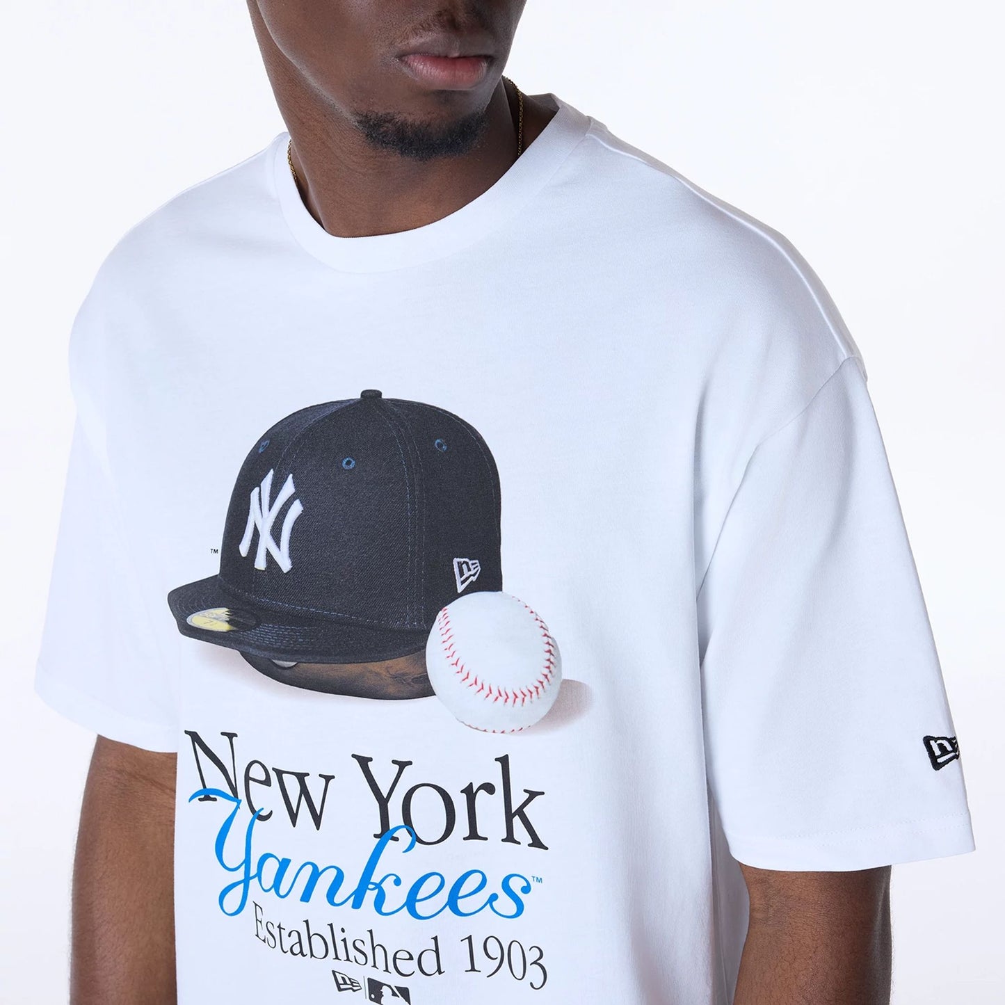 The Male model is wearing New York Yankees MLB Script White T-Shirt 3