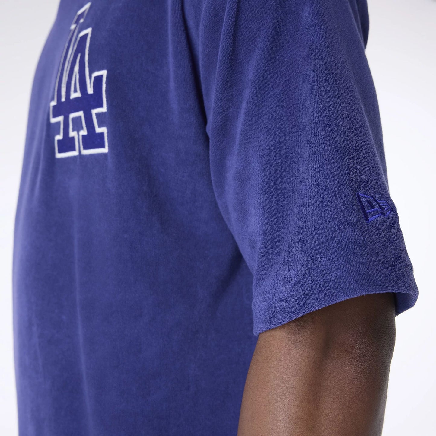 The Male model is wearing LA Dodgers MLB Towelling Dark Blue Oversized T-Shirt 4