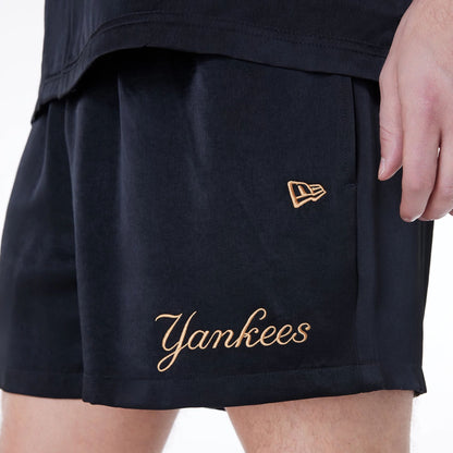 The Male model is wearing New York Yankees MLB Woven Black Shorts 8