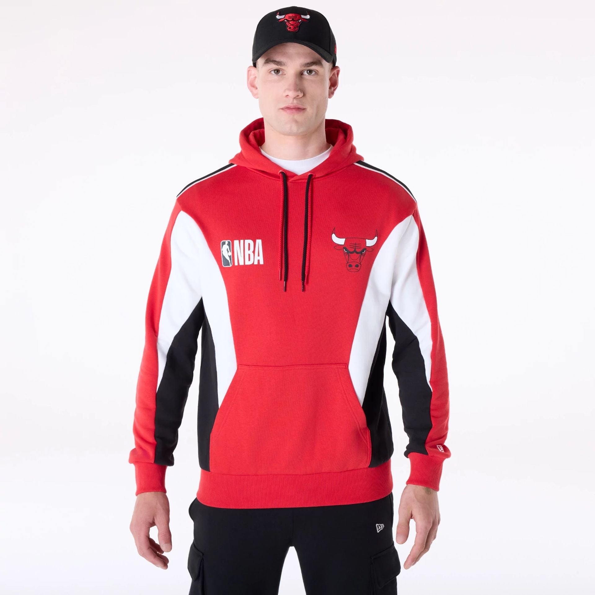 The Male model is wearing Chicago Bulls NBA Graphic Red Oversized Pullover Hoodie 1