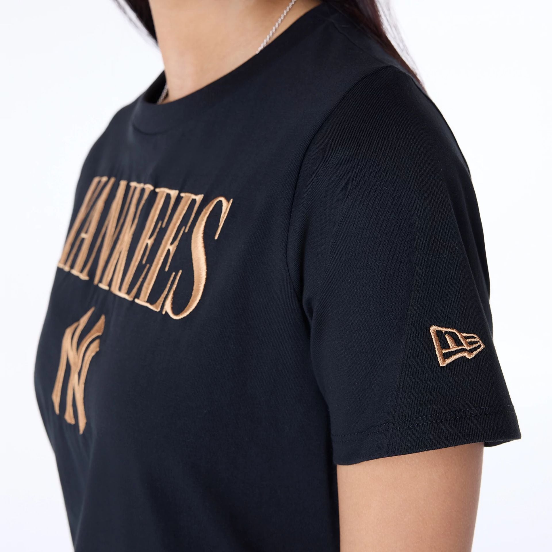 The Female model is wearing New York Yankees Womens MLB Black T-Shirt 8