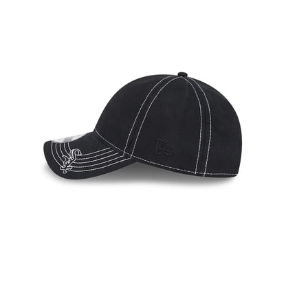 This is a Chicago White Sox Contrast Stitch Black 9TWENTY Adjustable Cap 4