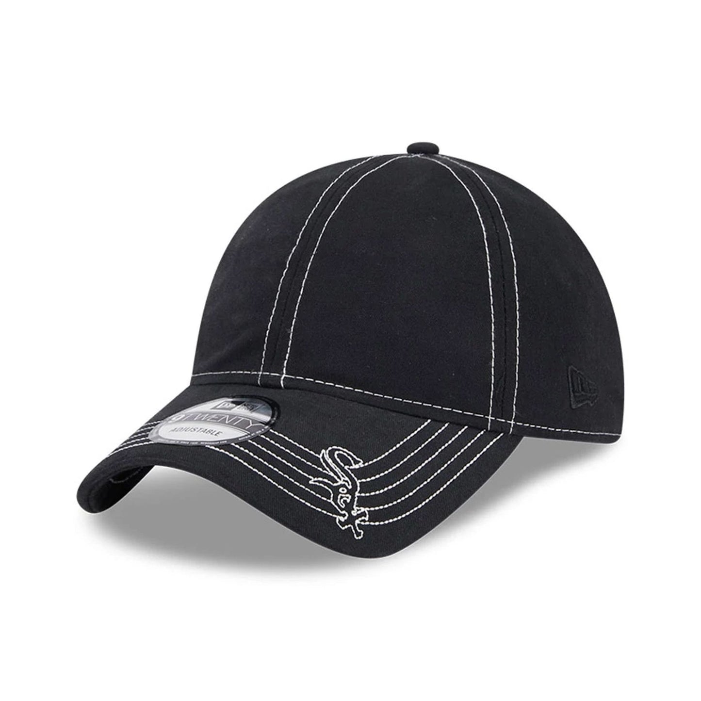 This is a Chicago White Sox Contrast Stitch Black 9TWENTY Adjustable Cap 1