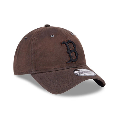 This is a Boston Red Sox Waxed Canvas Dark Brown 9TWENTY Adjustable Cap 3