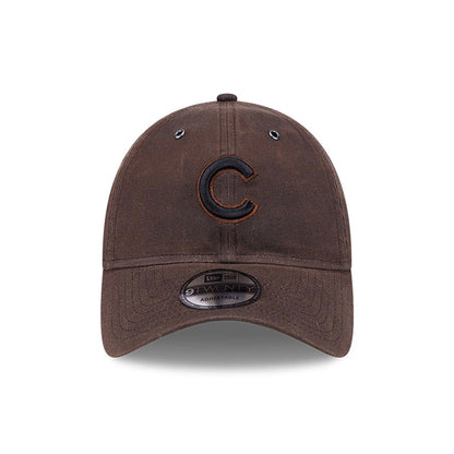 This is a Chicago Cubs Waxed Canvas Dark Brown 9TWENTY Adjustable Cap 2