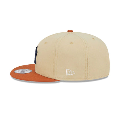 This is a New York Yankees Fall Landscape Light Beige 9FIFTY Snapback Cap 7