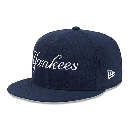 This is a New York Yankees Fleece Navy 59FIFTY Fitted Cap 1