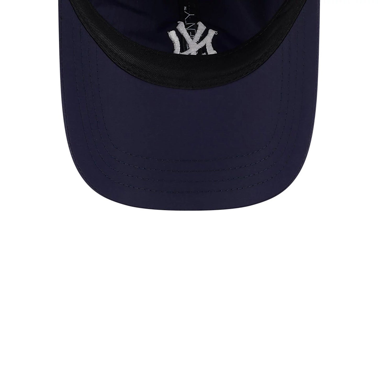 This is a New York Yankees Reflective Ripstop Navy 9TWENTY Adjustable Cap 4