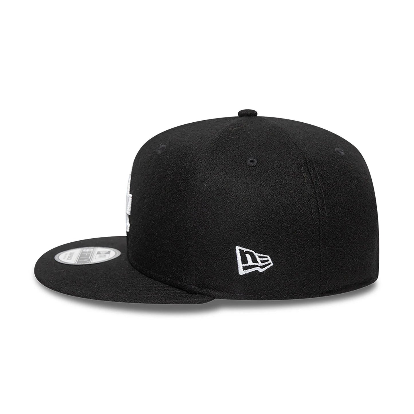 This is a LA Dodgers Melton Patch Black 9FIFTY Snapback Adjustable Cap 7